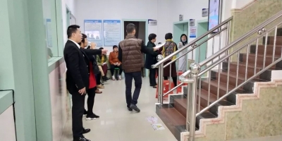 丰顺妇联、县中山友好医院开展“关爱女性健康”公益活动