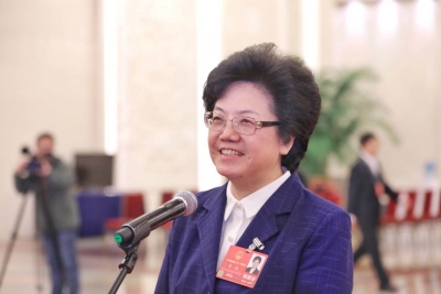 国家卫计委主任：乳腺癌宫颈癌和肺癌纳入大病救治范围