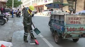 老人摔倒头部流血，五华两位环卫大叔毫不犹豫伸出援手