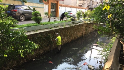 梅城五洲城一河沟黑臭现象严重，住户盼早日还“清白”