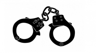 梅县一男子私藏枪支弹药还暴力抗法 被逮捕