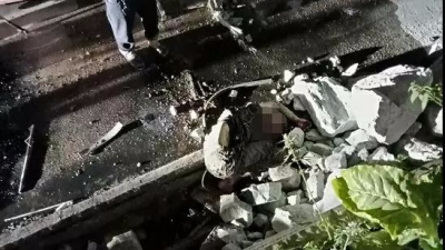 又一起车祸！事发大埔县大麻镇 货车侧翻把乘客压底下……