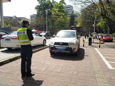 梅州交警说了，这九种路段不可以停车，看完不会吃罚单！