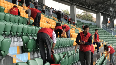 梅县区体育局组织开展学雷锋志愿服务活动 