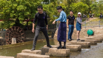 好浪漫！18名单身男女搭上“诗画梅江”旅游公交开启寻爱之旅