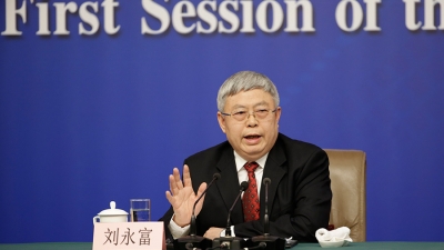 国务院扶贫办主任刘永富就“打好精准脱贫攻坚战”答记者问