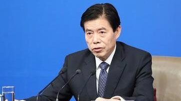 商务部部长钟山：中国国际进口博览会是各个国家的“大合唱”