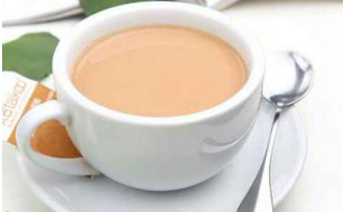 小记者陈鑫汾作品丨奶茶里的幸福