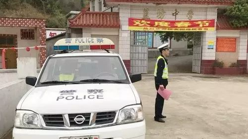 开学季，蕉岭公安保卫校园安全