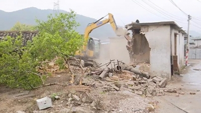 蕉岭广福干群合力推进“三清三拆三整治”，建设新农村