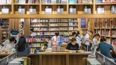 看书观演看电影！不少市民“宅”在梅州过五一