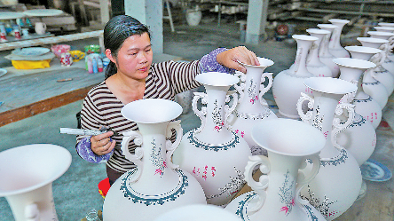 大埔：以技术创新推动陶瓷行业高质量发展