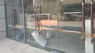 体育馆建设近10年还未开放，记者深入蕉岭实地调查原因