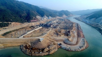 市人大视察组视察韩江高陂水利枢纽工程建设情况