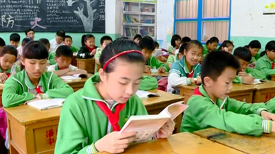 扶贫要扶智！穗教育局组织教师到丰顺开展帮扶助学活动