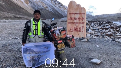 厉害了我的哥！五华阿哥摩托骑行万里，登上珠峰大本营