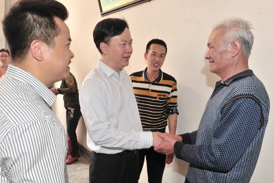 谭君铁到大埔县调研：传承红色基因 弘扬苏区精神