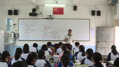 五华水寨中学先进模范张德明教师，大家都认识！