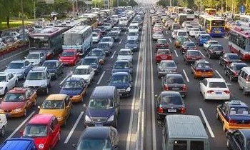 4日迎来高速出行高峰 广东车流将超650万车次