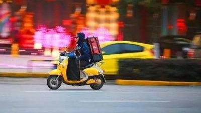 半年闯红灯924次！广东有位外卖哥摊上大事了！