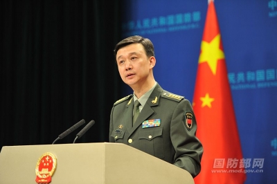 美军机擅闯我演习禁飞区 国防部：赤裸裸的挑衅行动