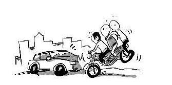 丰顺汤坑206国道小车和摩托相撞，两人受伤送医院抢救