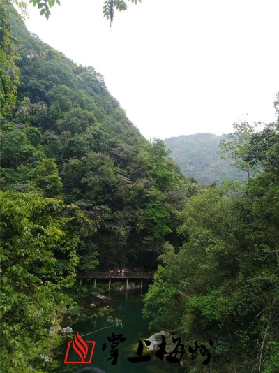 小记者八乡山大峡谷摄影作品