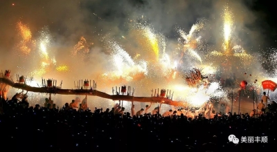 陈俊钦宁惠军到丰顺烧火龙活动现场督导安保工作：落实责任排查隐患确保安全