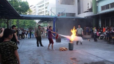 梅县消防到丽群小学开展消防安全知识培训