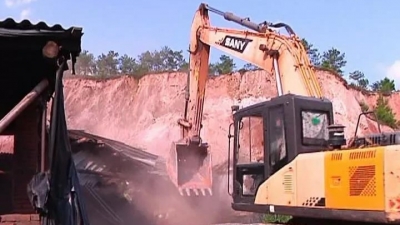 资讯 | 平远县依法取缔关闭实心粘土砖厂