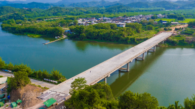 美丽梅州新闻摄影大赛丨瓜洲大桥完成全桥工程建设