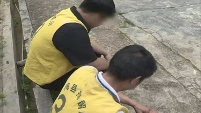 肇事者到医院看望伤者反被伤者家属打 打人者父子双双被拘留