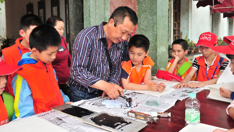 小记者丨体验制作版画