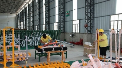广东红旗体育用品公司20种产品获国体认证