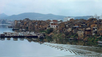 梅县区松口镇：围绕客侨特色 塑造古镇名片