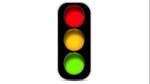 丰顺汤坑新增3个移动红绿灯，红灯均允许右转