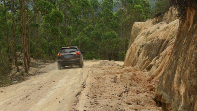 盼通水泥路！丰顺留隍镇两村民小组至今仍走泥土路