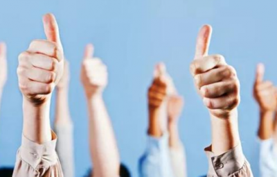 奋斗者的故事丨女鞋设计师返乡当“猪倌”