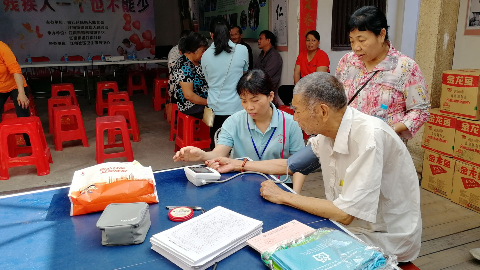 梅江区残联举办全国助残日活动  营造关爱残疾人良好氛围