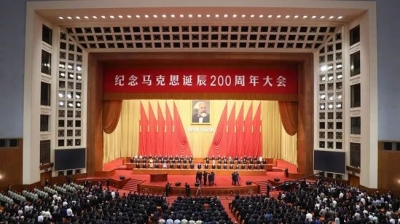 关于马克思，习近平这十句话直抵人心