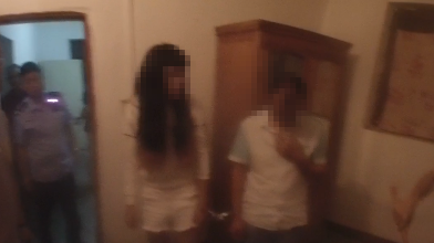 梅州小伙男扮女装卖淫，嫖客被抓后方知真相…吐了一地