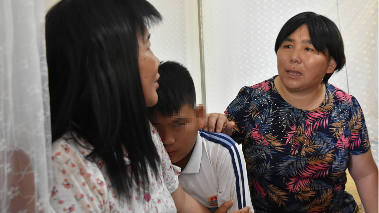 11年前，妻儿女3人去邻村看戏结果全被拐！11年后的今天...