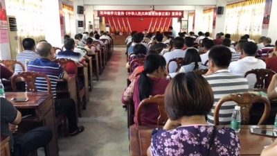 五华县委宣讲团到双华镇开展宣讲活动