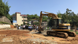 五华县双华镇依法整治1宗违占耕地建设行为