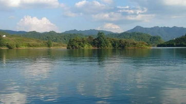 确保水源安全！平远黄田水库养鱼网箱被拆除