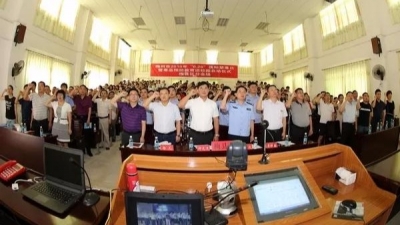 梅县区开展“6•26”国际禁毒日主题宣传活动