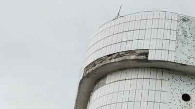 追踪丨五华水寨镇科技街小区高楼瓷砖掉落隐患已清除