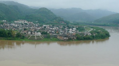 中央及行业媒体采访组来梅，采访“最美家乡河”韩江