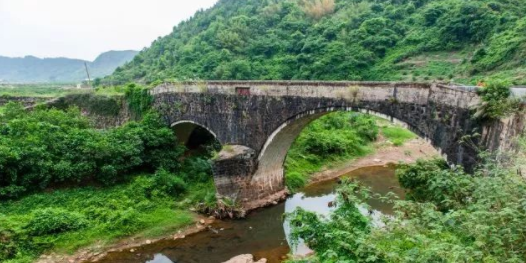 10日起S223线梅县五星桥封闭施工，6条公交调整