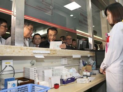 李克强就《我不是药神》引热议作批示：加快抗癌药降价保供